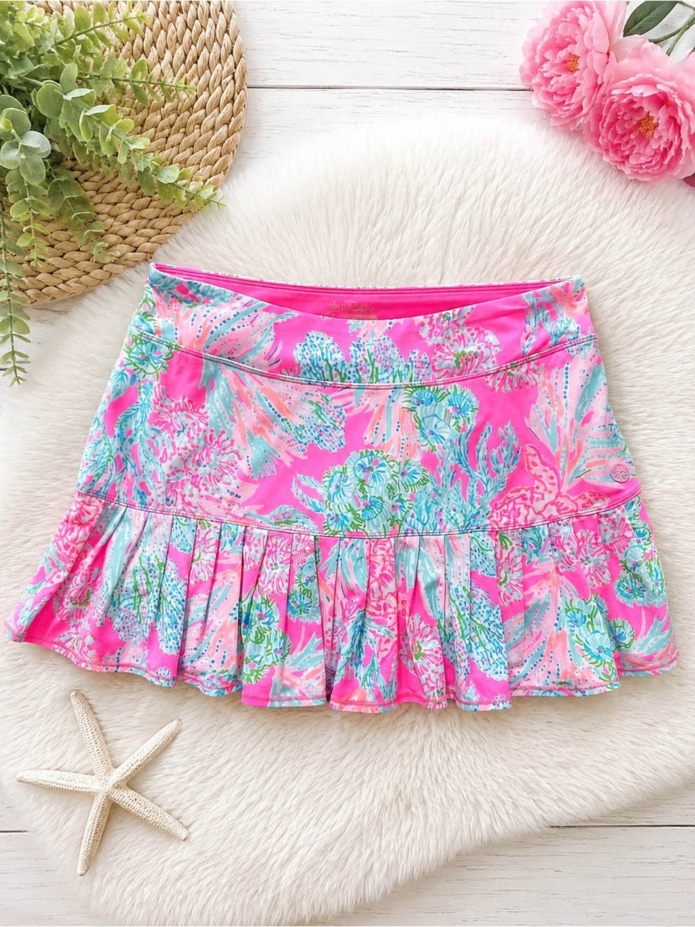 Lilly Pulitzer UPF 50+ Luxletic Rate Skort Small Prosecco Seaing Things